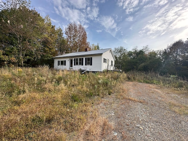 view of front of property