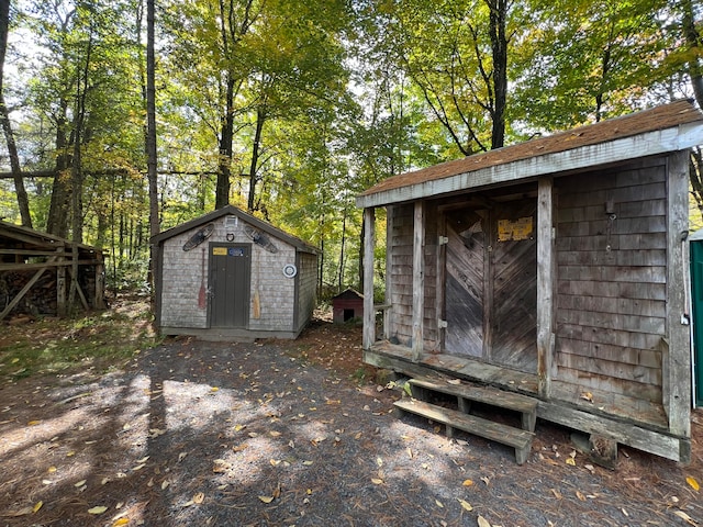 view of outbuilding