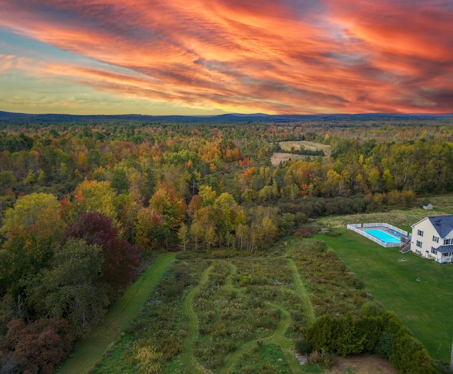 view of aerial view at dusk