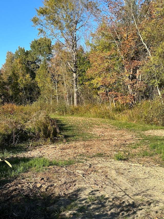 21 Old Redoubt Rd, Eastport, ME 04631