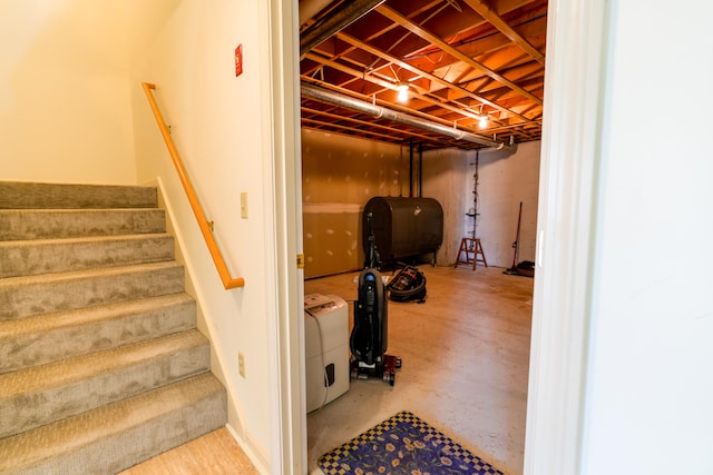 stairway with concrete floors and heating fuel