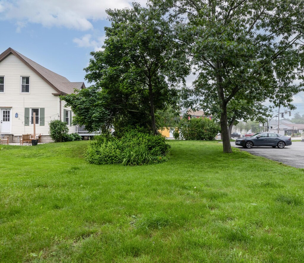 194 Walton St, Portland, ME 04103 - photo 2