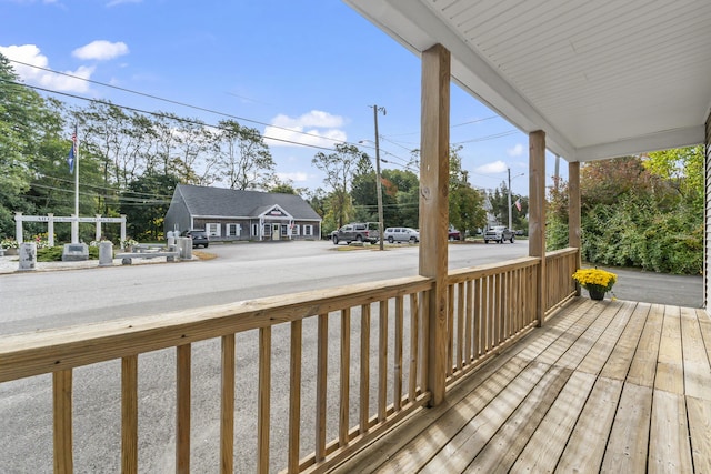 5 Harbor Rd, Friendship, ME 04547 - view of porch