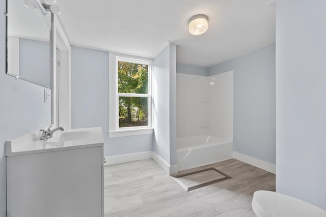 5 Harbor Rd, Friendship, ME 04547 - full bathroom with vanity, toilet, wood finished floors, and baseboards