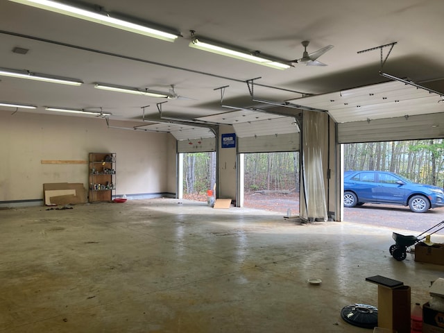 garage with ceiling fan