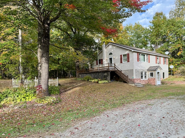 view of front of home featuring a deck