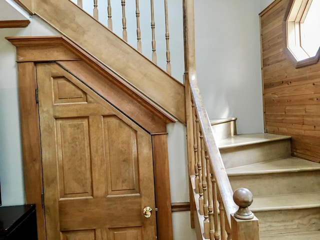 552 Egypt Rd, Alna, ME 04535 - view of stairway