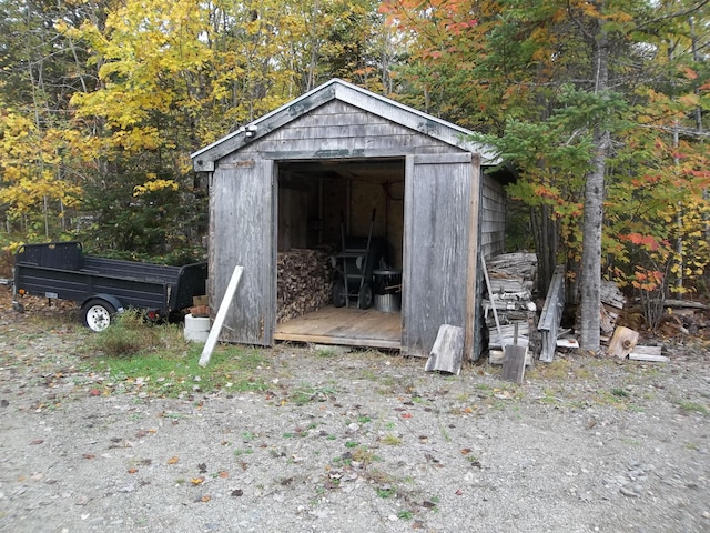 view of outbuilding