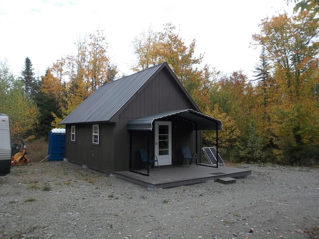 view of outbuilding