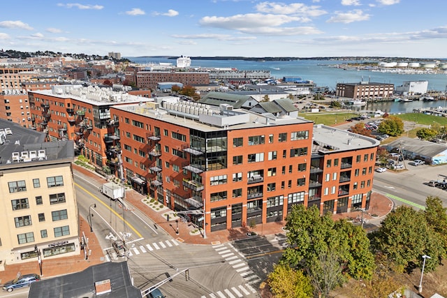 bird's eye view with a water view