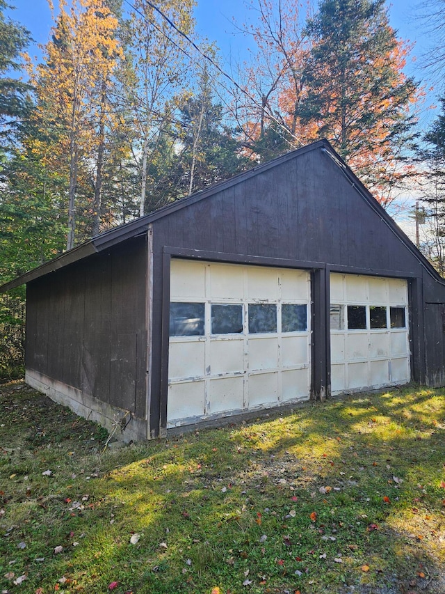 Listing photo 3 for 978 Monson Road N, Guilford Rd Rd, Abbot ME 04406