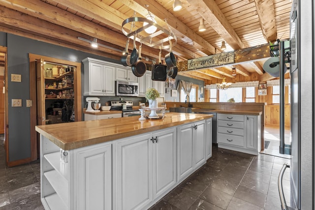 829 Kennebec Rd, Hampden, ME 04444 - photo 16