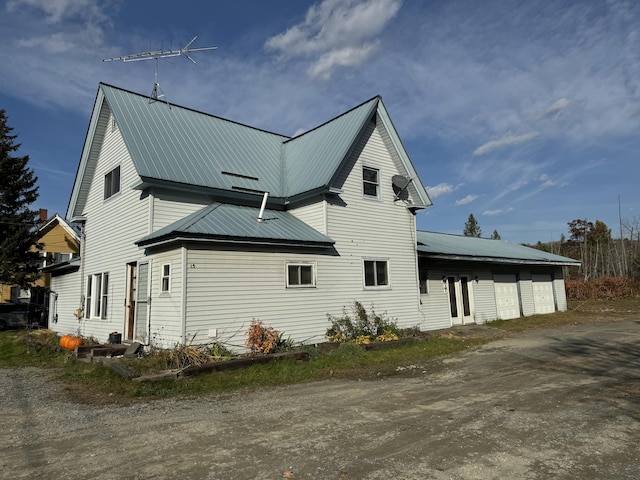 view of property exterior