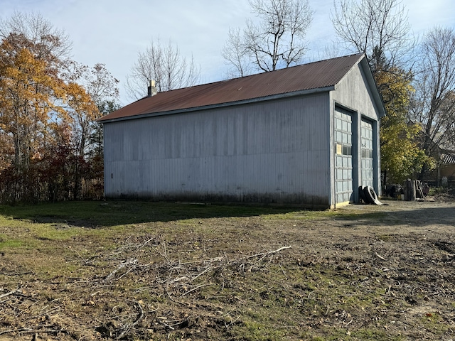 view of outbuilding