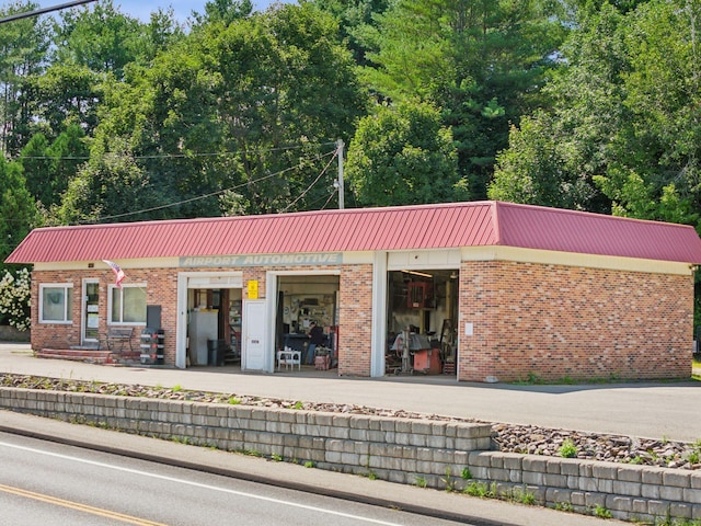 view of building exterior