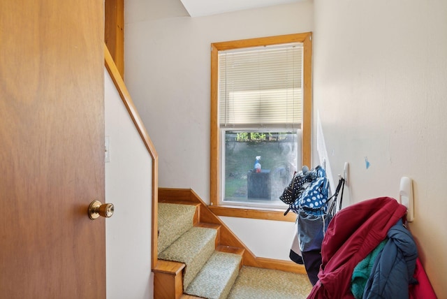 442-448 Maine Ave, Farmingdale, ME 04344 - view of stairway