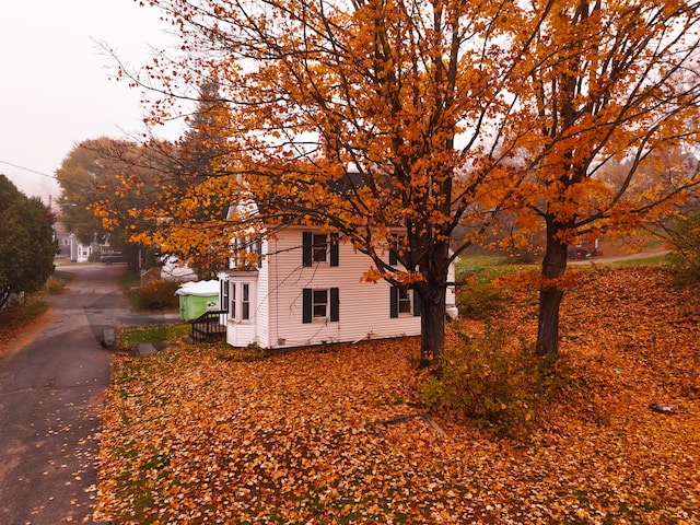 view of home's exterior