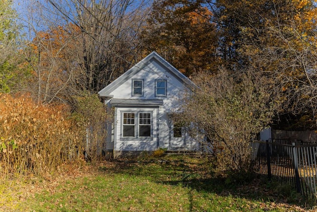 exterior space with a yard