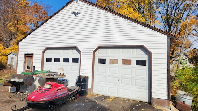 185 Knox St, Millinocket, ME 04462 - view of detached garage