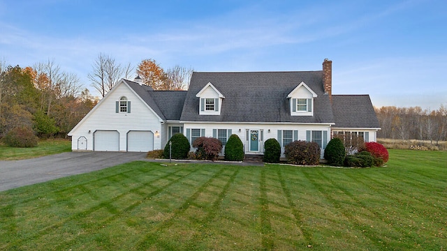 cape cod home featuring a front lawn