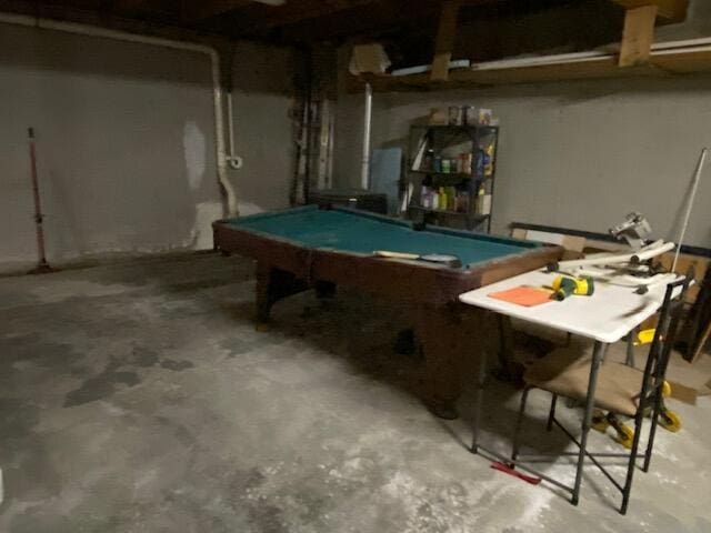 recreation room featuring concrete flooring and billiards