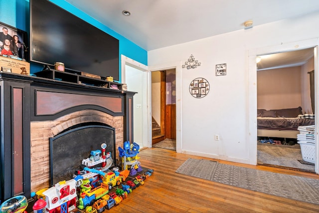 living room featuring wood-type flooring