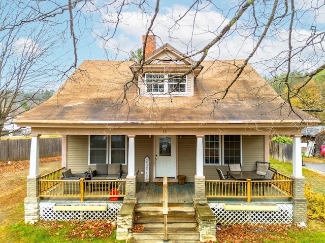 view of front of home featuring a porch