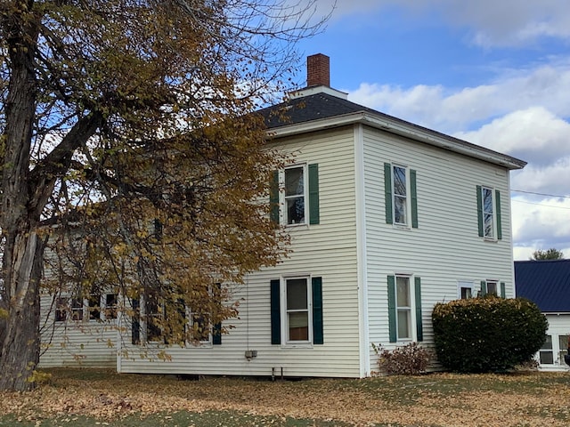 view of side of property