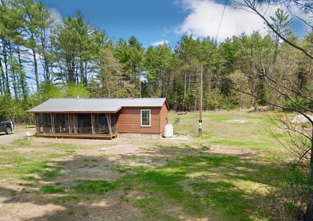 Listing photo 2 for 1395 Hinckley Rd, Clinton ME 04927