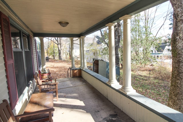 view of patio featuring covered porch