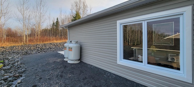 320 19th Ave Unit 101, Madawaska, ME 04756 - view of side of property