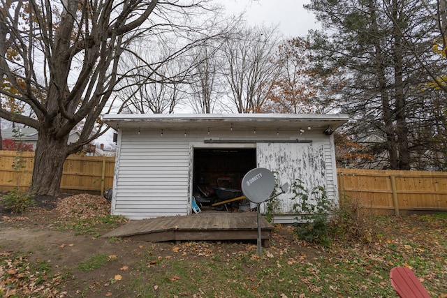 view of outbuilding