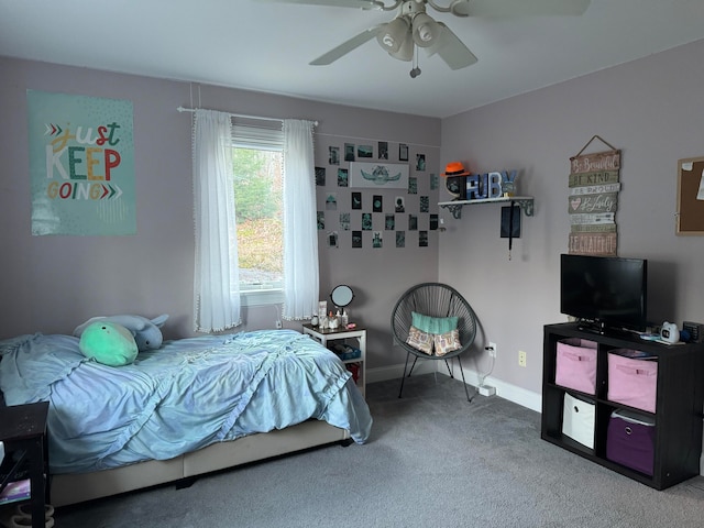 bedroom featuring carpet and ceiling fan