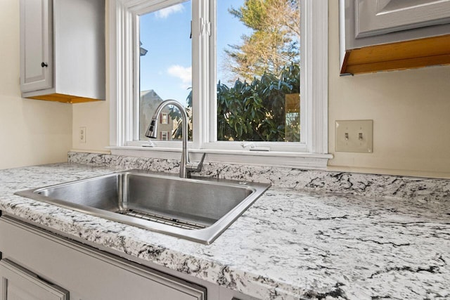 interior details featuring sink