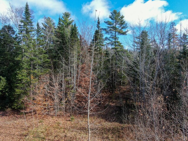 85 Albert Dr, Lincoln, ME 04457