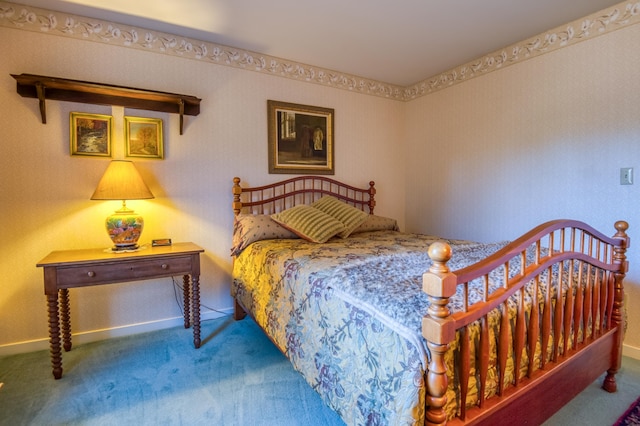 bedroom featuring carpet floors