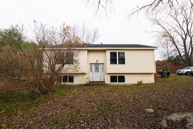 view of raised ranch