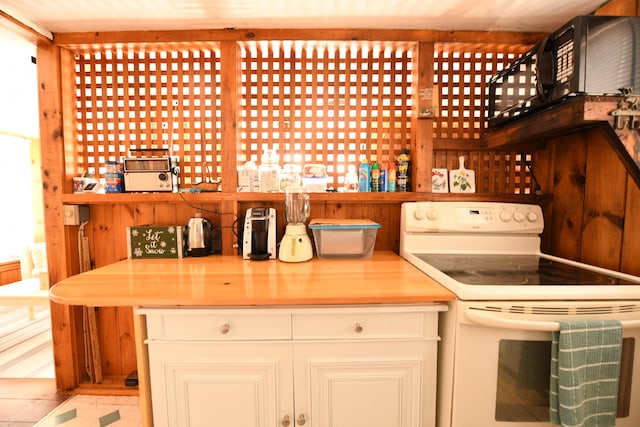 55 Lakeshore Dr, Casco, ME 04015 - view of wine room