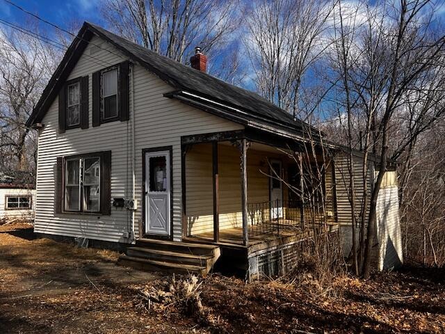 view of front of property with covered porch