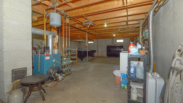 basement with washer / clothes dryer