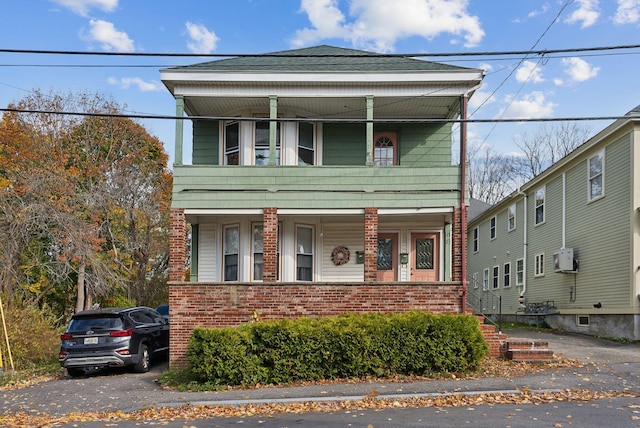 front of property featuring covered porch