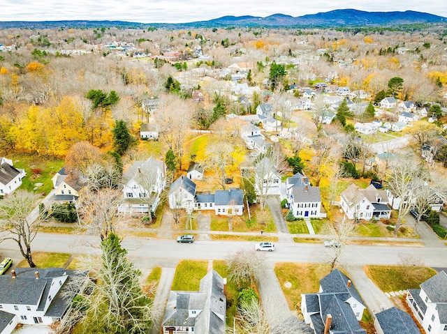 bird's eye view with a mountain view