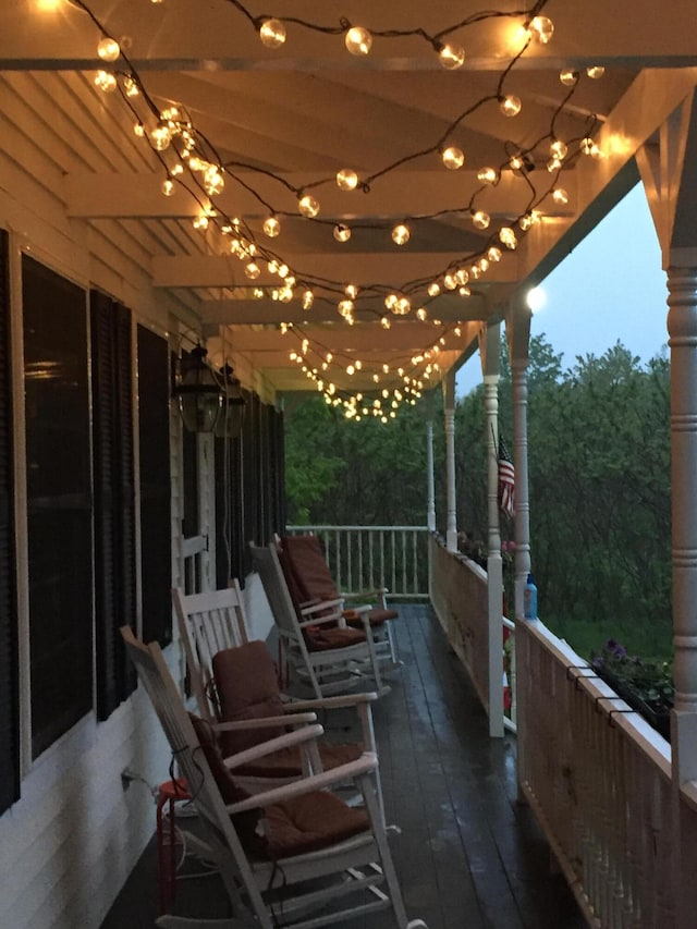 view of patio featuring covered porch