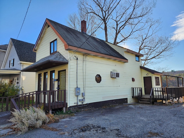 view of front of house