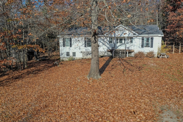 view of front of property