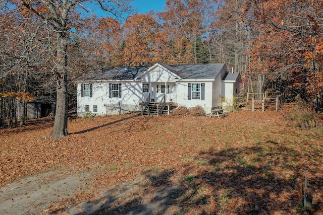 view of front of property