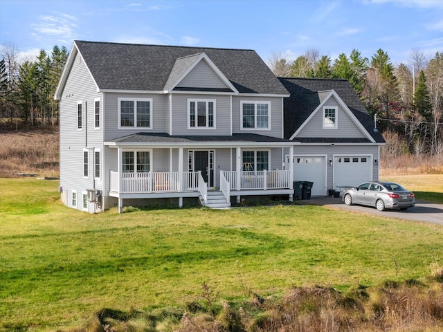 view of front facade featuring a porch and a front lawn