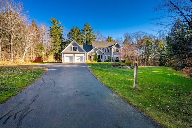 view of front of house with a front lawn