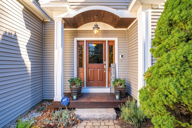 view of property entrance