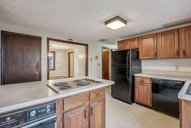 3 Channel View Rd, Cape Elizabeth, ME 04107